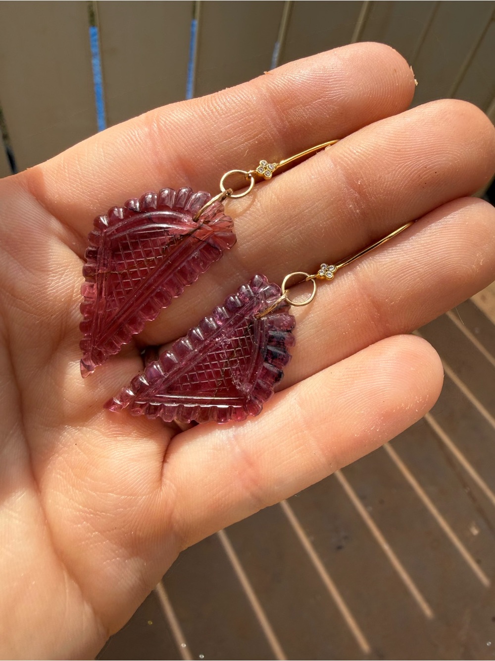 25.80ctw solid 14k gold genuine hand carved tourmaline/ diamond earrings - Picture 2 of 16